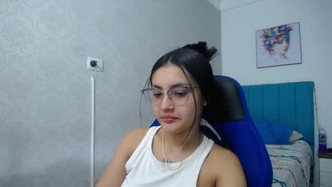 Antonella online show from 01.15.25