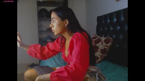 AntonellaAndNoah online show from 01.06.25