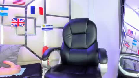 Snapshot of antonellablazee chatting on 06.30.26 AntonelLaBlazee online show from 06.30.26