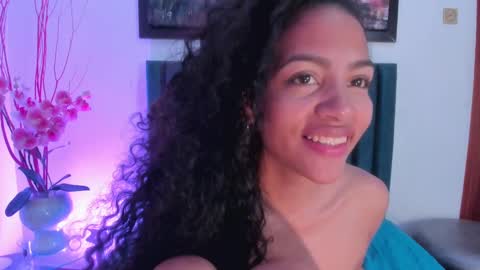 AntonellaHall  online show from 02.27.25