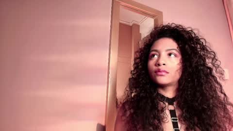 AntonellaHall  online show from 04.09.26