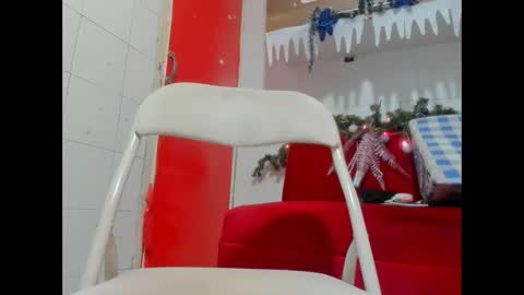 Snapshot of antonellakling_ chatting on 12.26.24 ANTONELLA online show from 12.26.24