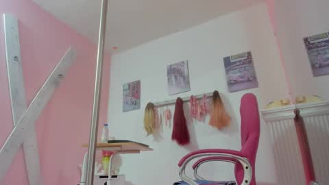 Snapshot of antonellakling_ chatting on 01.30.25 ANTONELLA online show from 01.30.25