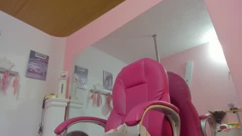 Snapshot of antonellakling_ chatting on 03.06.25 ANTONELLA online show from 03.06.25