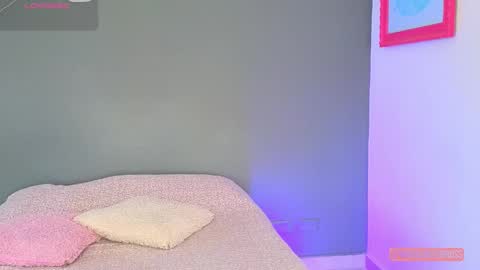 Antonella  online show from 04.22.26