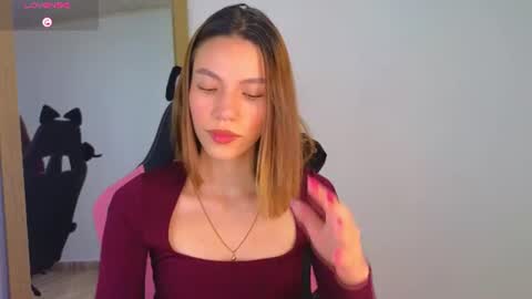 Snapshot of antonellarossii_ chatting on 07.26.26 Antonella online show from 07.26.26