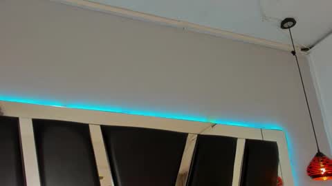 Snapshot of antonellepiercee chatting on 01.07.25 A N T O N E L L E online show from 01.07.25