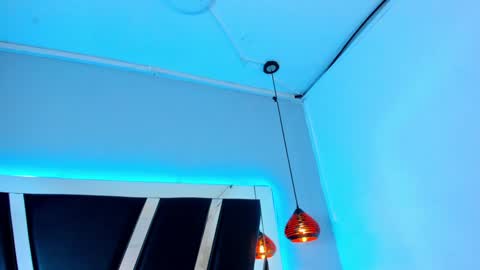 Snapshot of antonellepiercee chatting on 01.26.25 A N T O N E L L E online show from 01.26.25