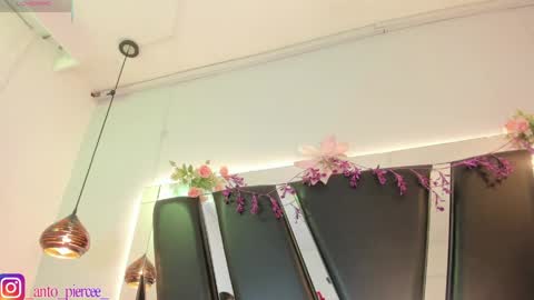 Snapshot of antonellepiercee chatting on 06.03.26 A N T O N E L L E online show from 06.03.26