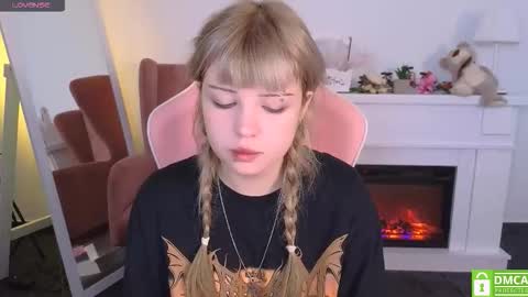 Snapshot of antonia_ferrero chatting on 10.11.25 antonia_ferrero online show from 10.11.25