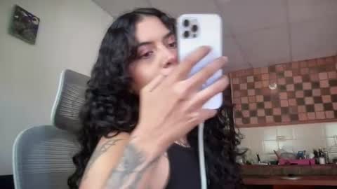 Snapshot of antoniabloom chatting on 08.08.26 Antonia online show from 08.08.26