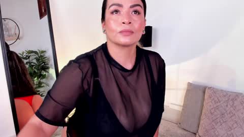Antonia online show from 12.02.24