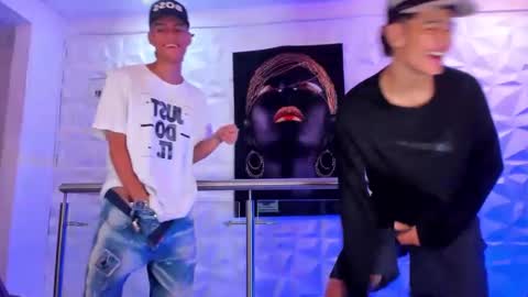 Snapshot of antoniomancinin chatting on 10.01.25 brendan and stiiven online show from 10.01.25