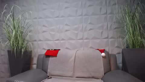HI My name is Antonio online show from 12.01.24