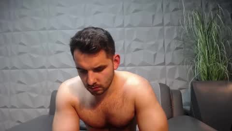 HI My name is Antonio online show from 12.27.24