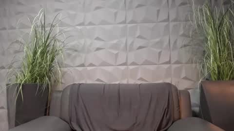 HI My name is Antonio online show from 01.25.25