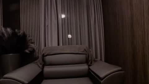 HI My name is Antonio online show from 02.07.26