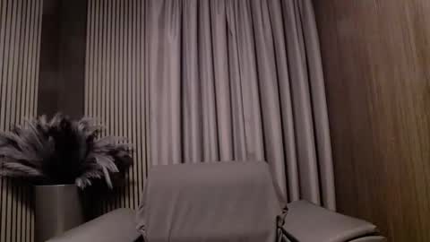 HI My name is Antonio online show from 04.01.26