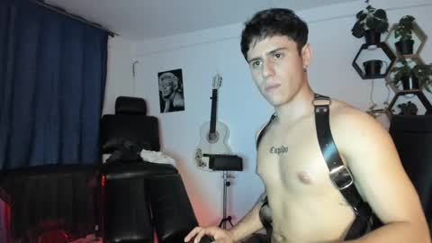 Snapshot of antonnello_ chatting on 02.25.25 antonnello_ online show from 02.25.25