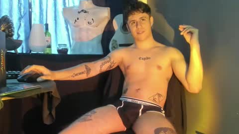 Snapshot of antonnello_ chatting on 09.26.25 antonnello_ online show from 09.26.25