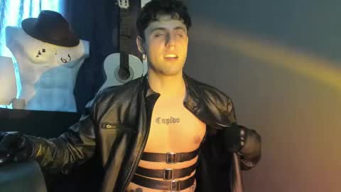 Snapshot of antonnello_ chatting on 10.08.25 antonnello_ online show from 10.08.25