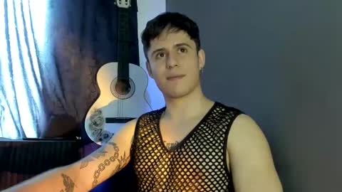 Snapshot of antonnello_ chatting on 11.13.25 antonnello_ online show from 11.13.25