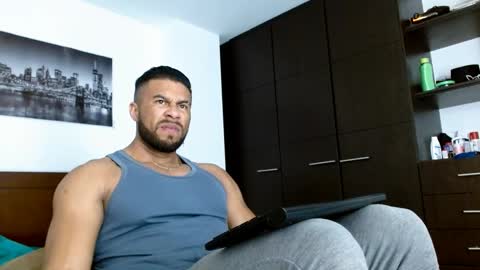 Snapshot of antonydangelo chatting on 12.10.24 ANTONY D ANGELO online show from 12.10.24