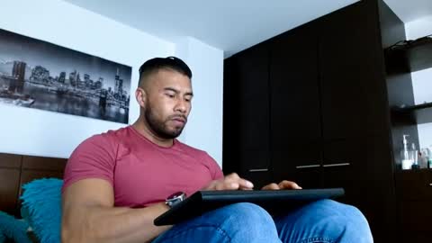 Snapshot of antonydangelo chatting on 01.21.25 ANTONY D ANGELO online show from 01.21.25