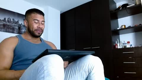 Snapshot of antonydangelo chatting on 02.09.25 ANTONY D ANGELO online show from 02.09.25