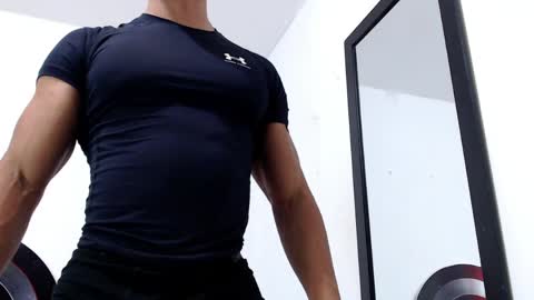 Instagram miguelangel1802  online show from 03.31.26