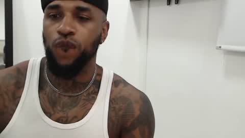 antwanblack11 online show from 10.08.25