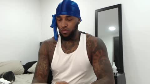 antwanblack11 online show from 10.15.25