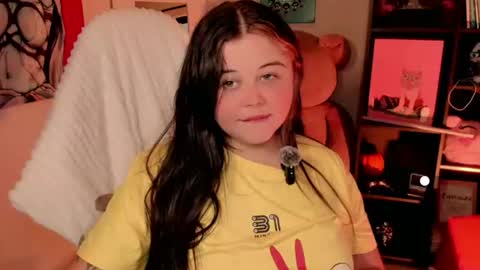   Independent model  online show from 07.09.26