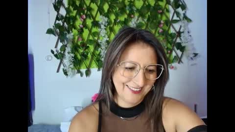 Snapshot of any_mour chatting on 10.14.25 any mour online show from 10.14.25