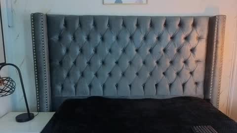 anya_belth online show from 04.17.26