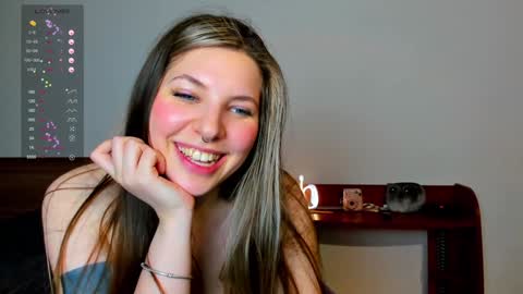 Snapshot of anya_seven chatting on 02.01.25 Anya online show from 02.01.25