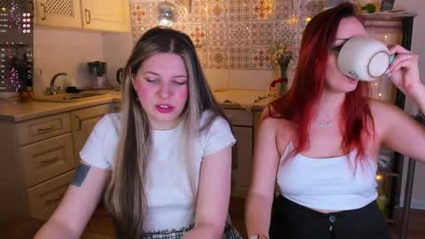 Snapshot of anya_seven chatting on 03.04.25 Anya online show from 03.04.25