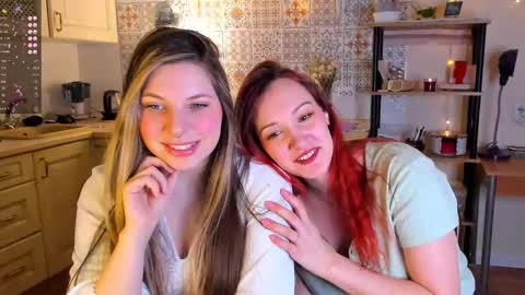 Snapshot of anya_seven chatting on 03.08.25 Anya online show from 03.08.25