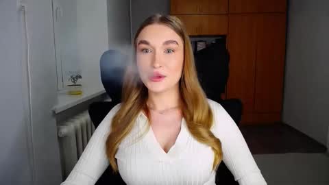 AnyaSmack online show from 02.16.26