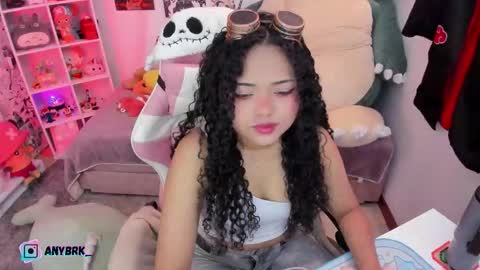 Snapshot of anyburkee chatting on 10.29.25 Any online show from 10.29.25