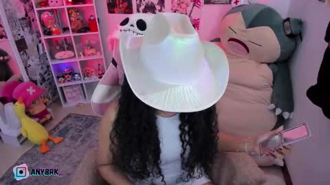 Snapshot of anyburkee chatting on 12.03.25 Any online show from 12.03.25