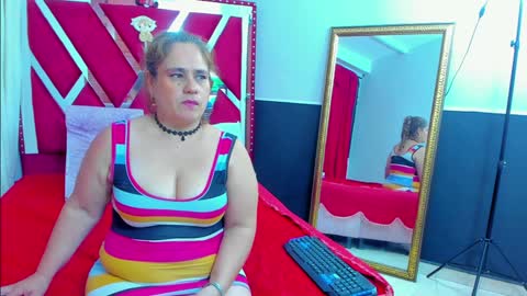 Snapshot of anyelamature chatting on 12.30.24 Anyela online show from 12.30.24