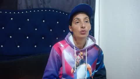 Snapshot of anyu_1306 chatting on 12.28.24 anyu online show from 12.28.24