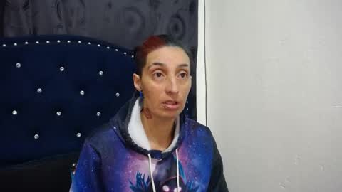 Snapshot of anyu_1306 chatting on 02.18.25 anyu online show from 02.18.25