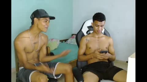 aphal_hot23 online show from 02.12.25