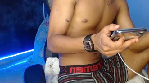 aphal_hot23 online show from 09.22.25