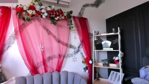 aphrodite online show from 05.26.26