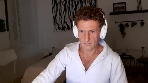 apollobest77 online show from 12.20.24