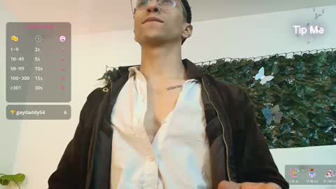 apolo_crus online show from 10.24.25