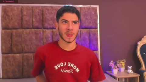 Snapshot of apolo_grayy chatting on 02.19.26 Apolo Grayy online show from 02.19.26